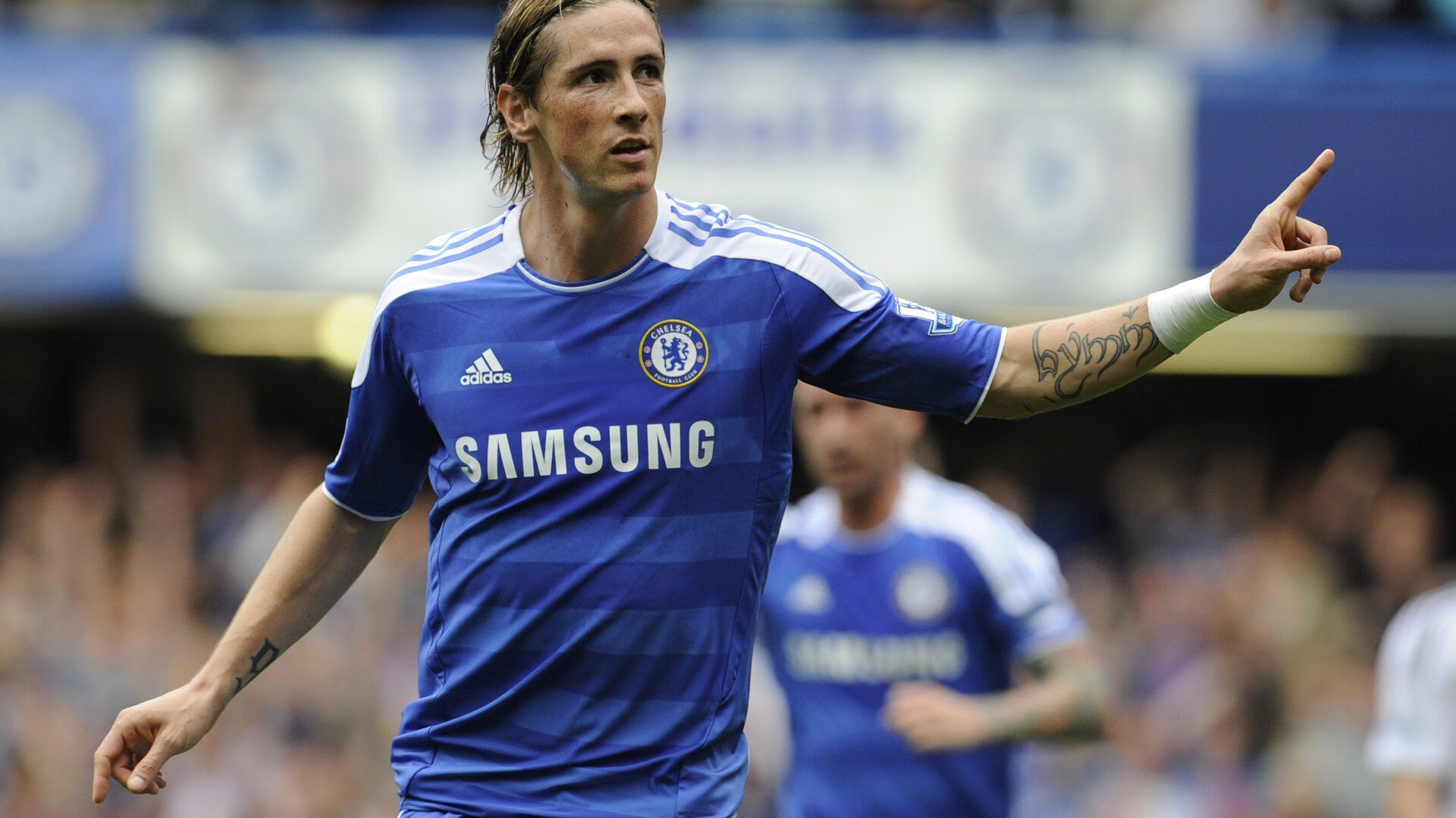 世界杯八强：法国2比1英格兰 凯恩点球射失成心结